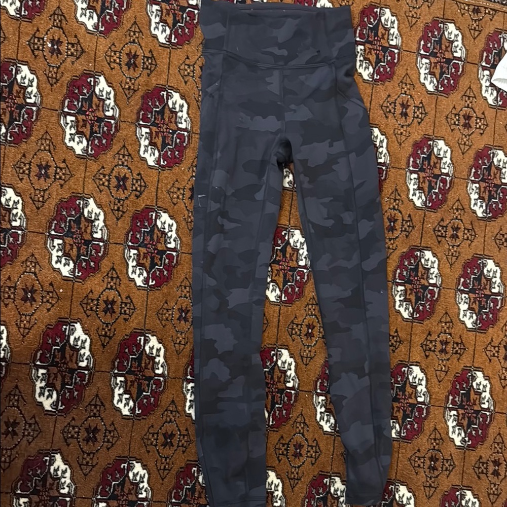 lululemon athletica Camo Leggings - Black and Gray